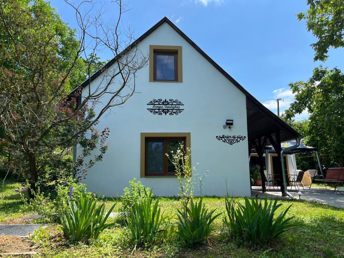 Villa Arnyas Vendeghaz Badacsonytomaj Exterior foto